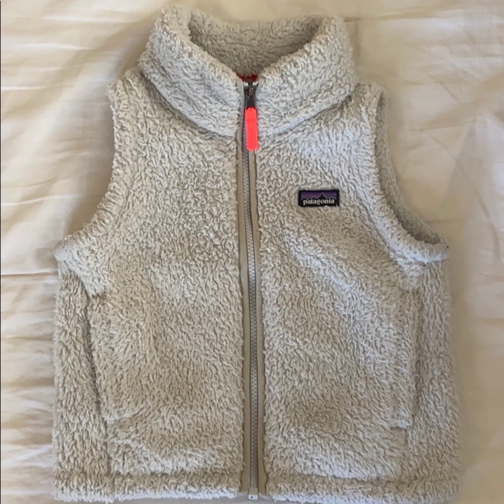 Girls Patagonia vest